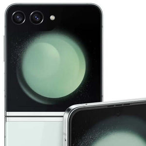 Buy Samsung Galaxy Z Flip 5 at best price in on